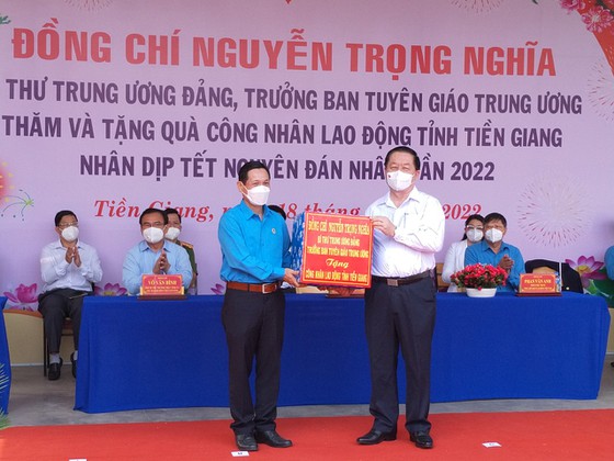 truong ban tuyen giao trung uong